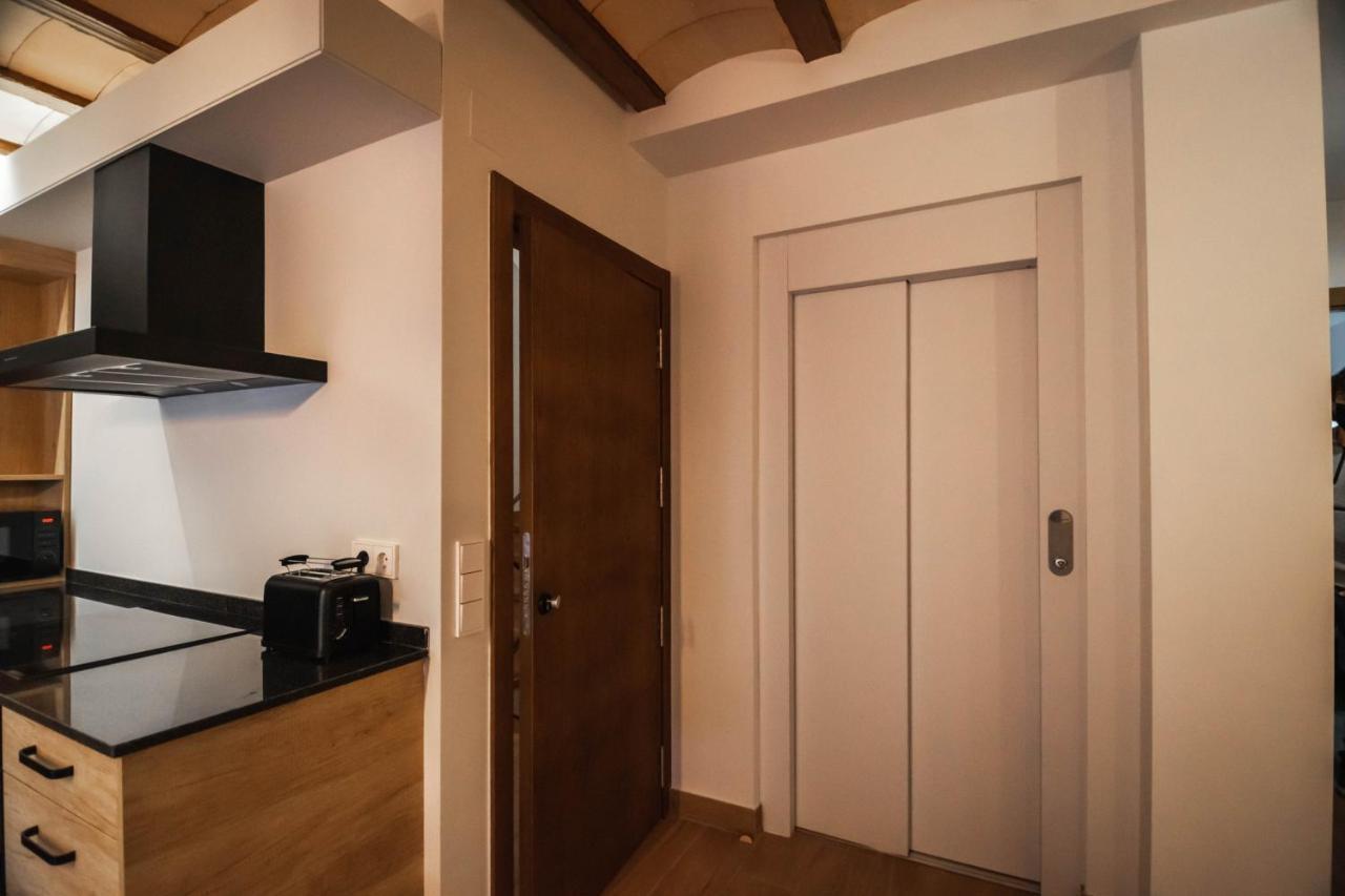 Cal Negret Rural Apartments Alos de Balaguer エクステリア 写真