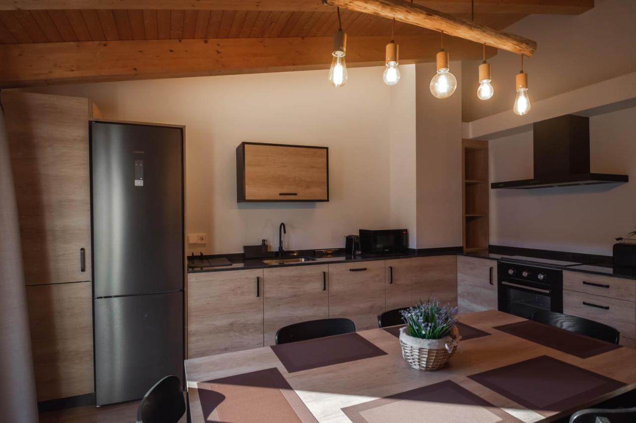 Cal Negret Rural Apartments Alos de Balaguer エクステリア 写真