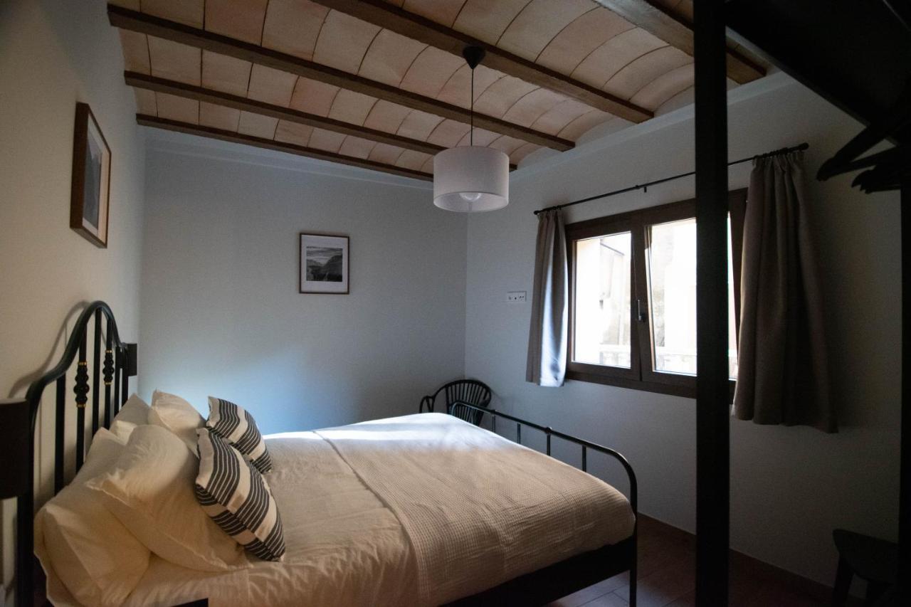 Cal Negret Rural Apartments Alos de Balaguer エクステリア 写真