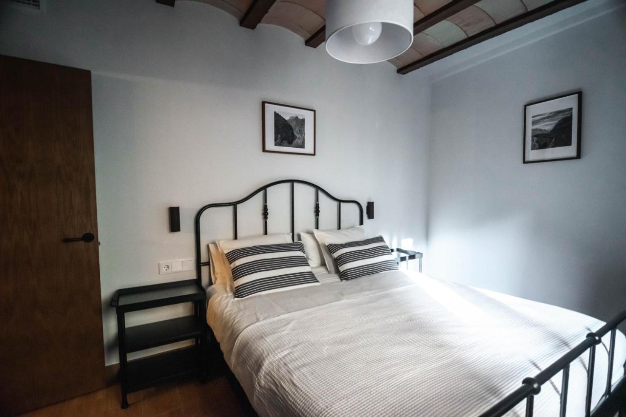 Cal Negret Rural Apartments Alos de Balaguer エクステリア 写真
