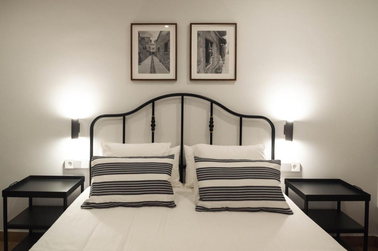 Cal Negret Rural Apartments Alos de Balaguer エクステリア 写真